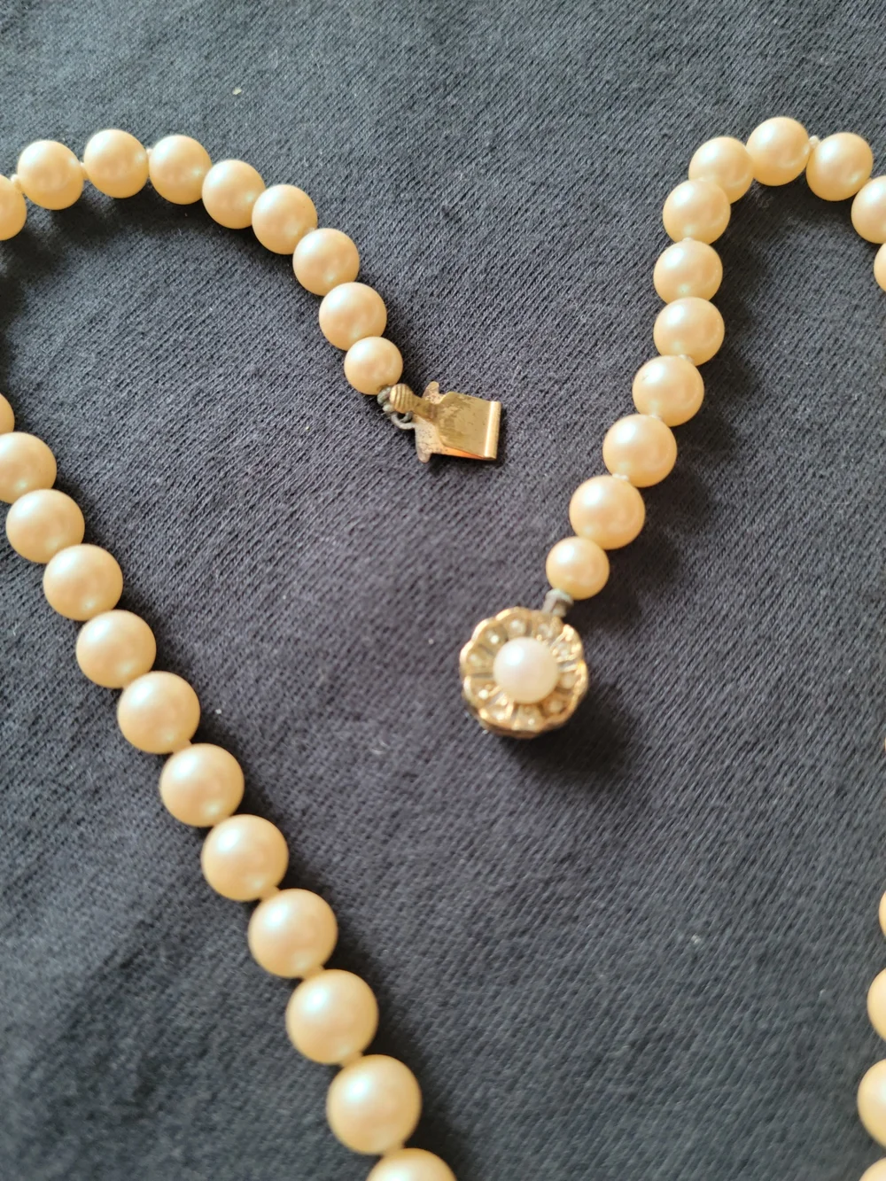 Vintage LOT Pearl Necklaces!